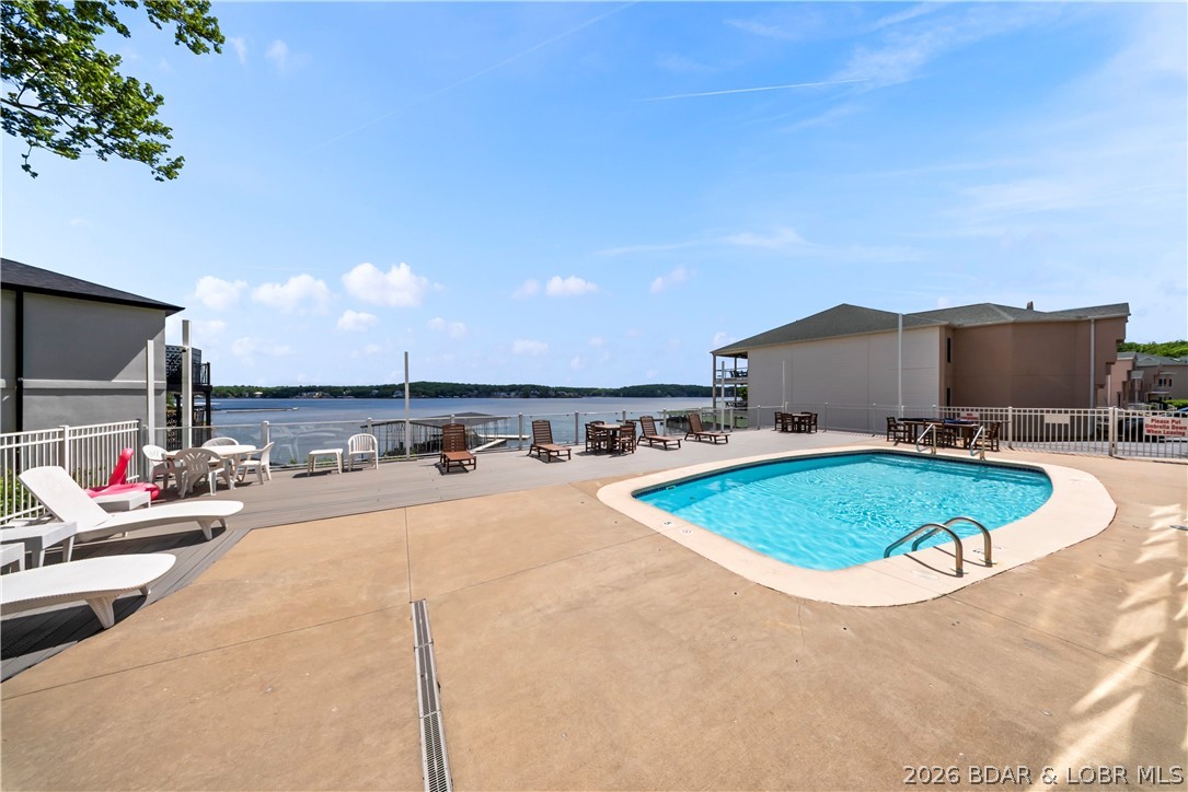 Emerald Bay Condominium - Residential
