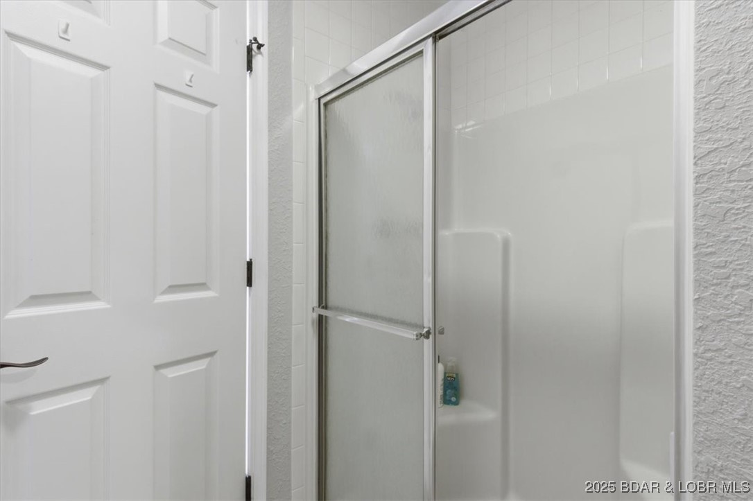 Four Seasons Racqt-Cntry Club - Residential