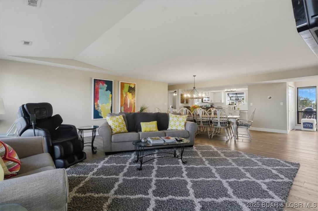 Four Seasons Racqt-Cntry Club - Residential