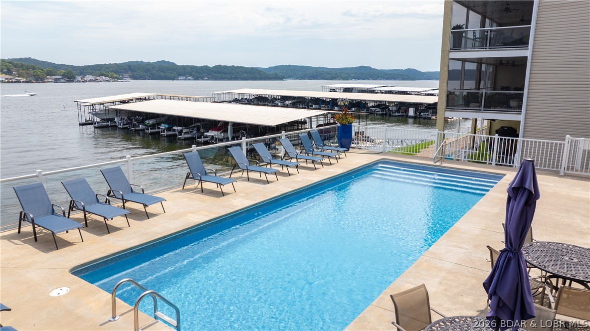 West Palms on the Lake Condo - Residential