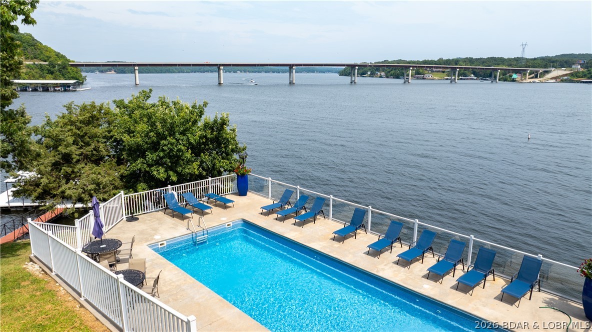 West Palms on the Lake Condo - Residential