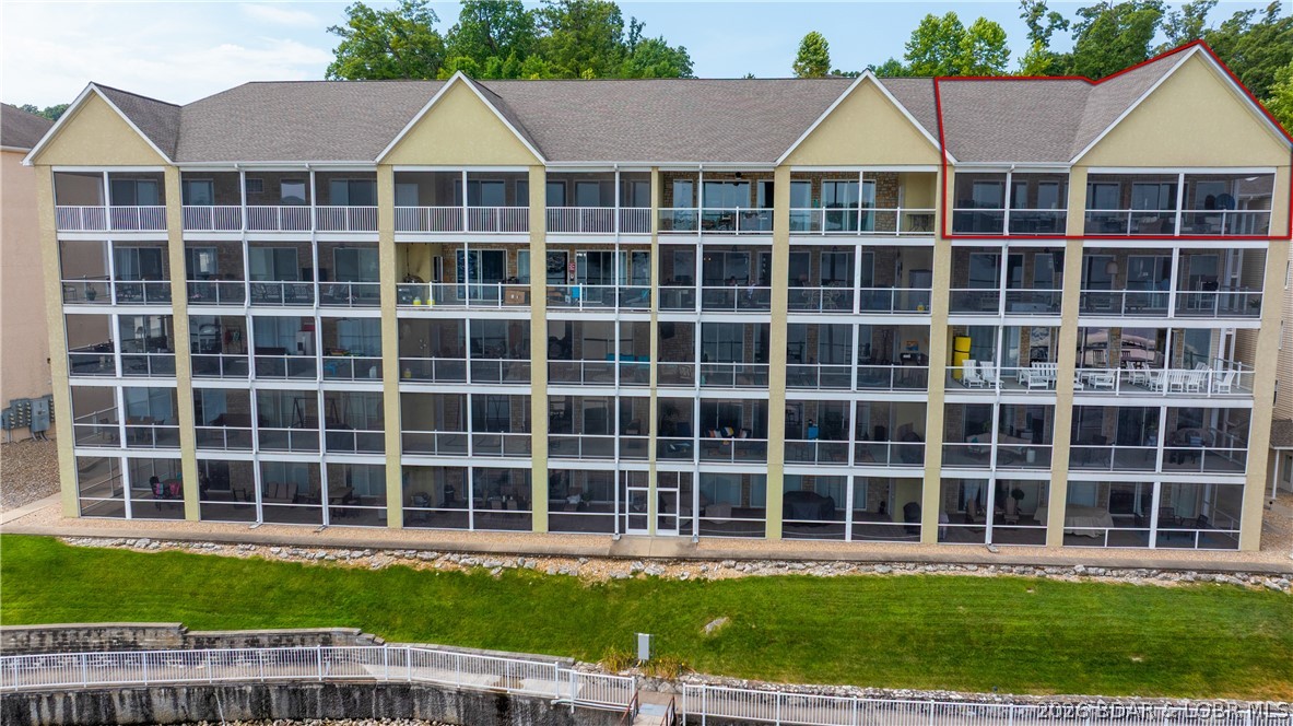 West Palms on the Lake Condo - Residential