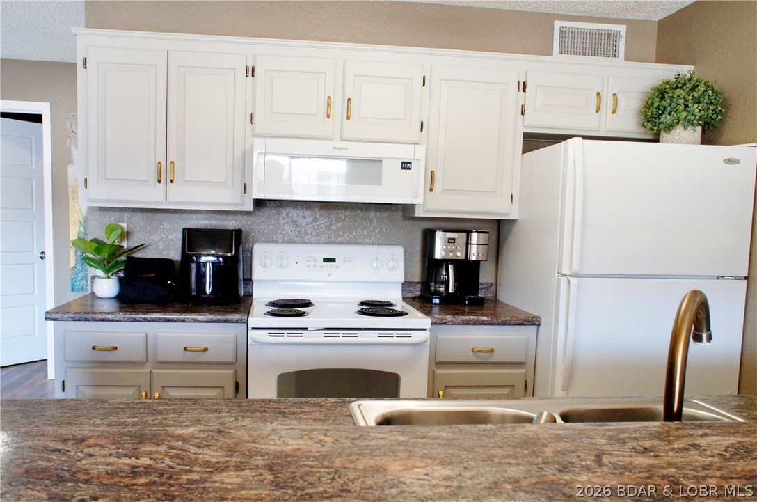 Harbor Point Condominium - Residential