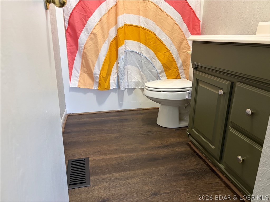 Malibu Manor - Residential