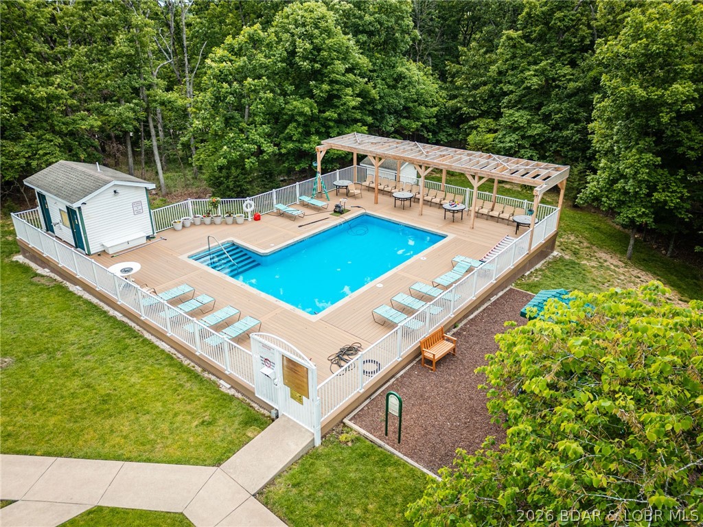 Grand Point No. 2 - Residential