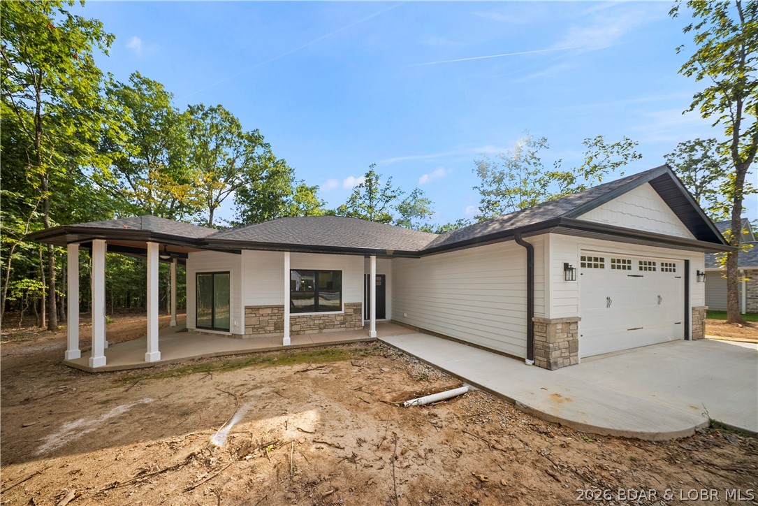 Grand Point No. 2 - Residential