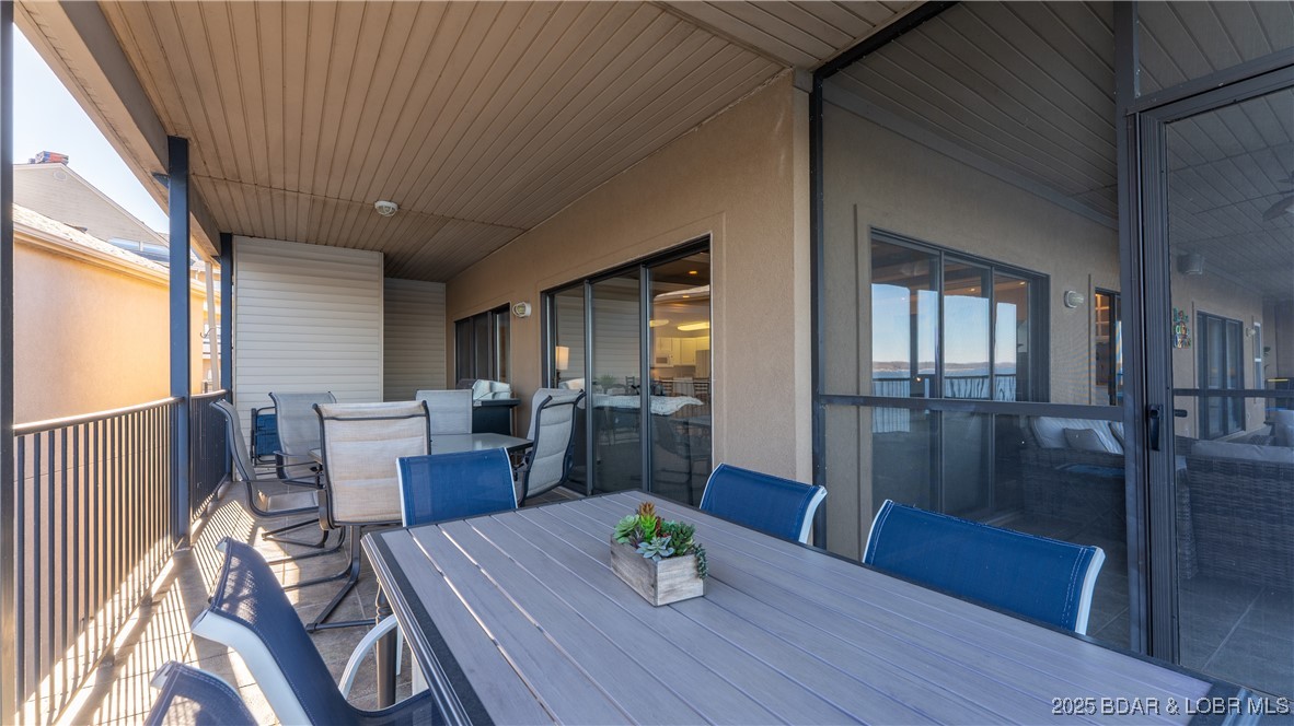 The Falls Condo - East Shore - Residential