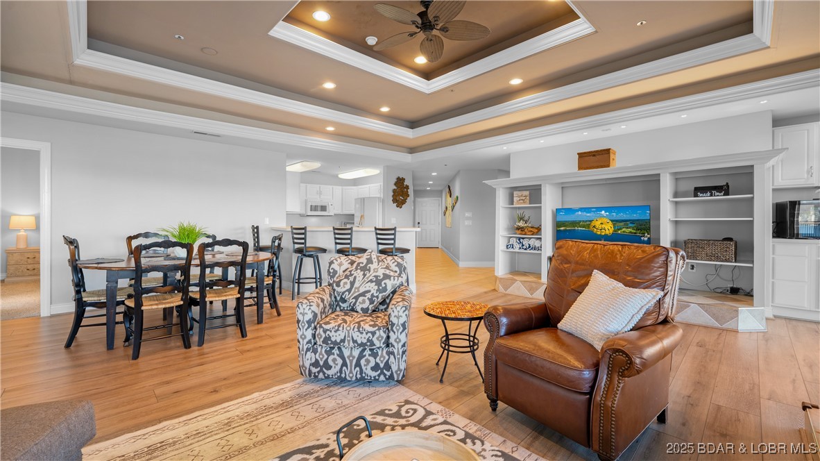 The Falls Condo - East Shore - Residential