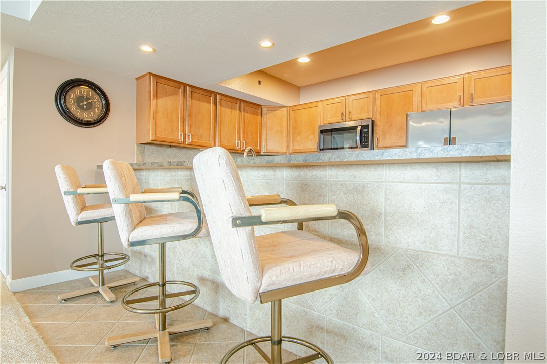 Lake Ozark, Missouri 65049, United States, 3 Bedrooms Bedrooms, ,3 BathroomsBathrooms,Residential,Contingent,57282