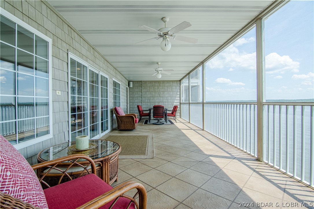 Lake Ozark, Missouri 65049, United States, 3 Bedrooms Bedrooms, ,3 BathroomsBathrooms,Residential,Contingent,57282