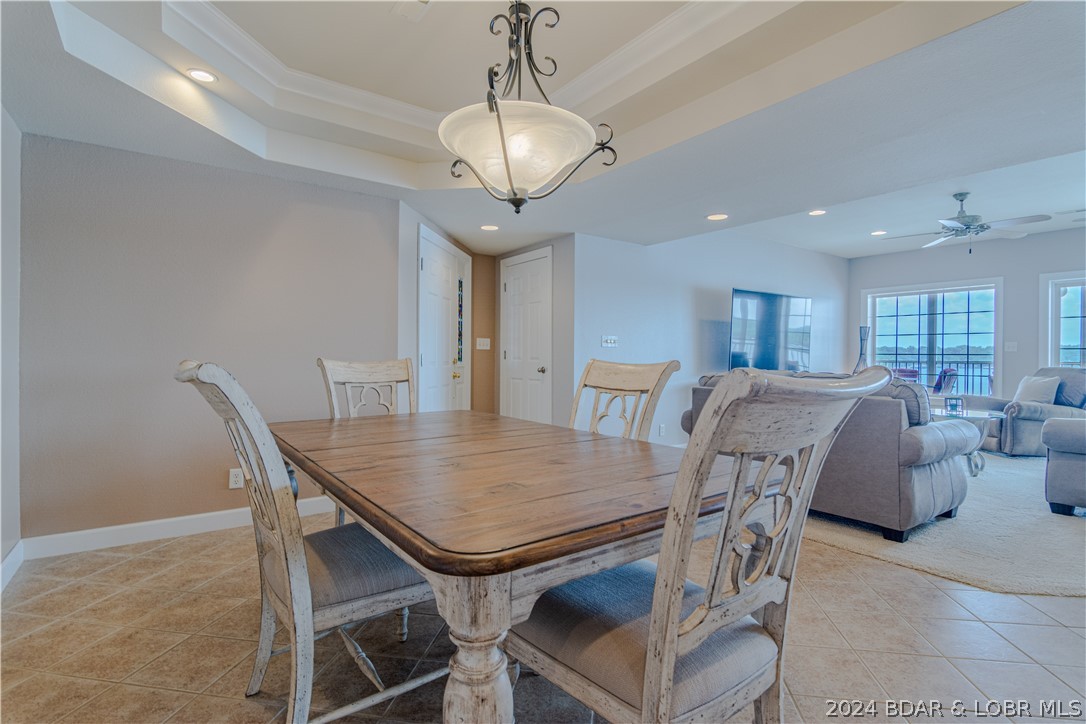 Lake Ozark, Missouri 65049, United States, 3 Bedrooms Bedrooms, ,3 BathroomsBathrooms,Residential,Contingent,57282