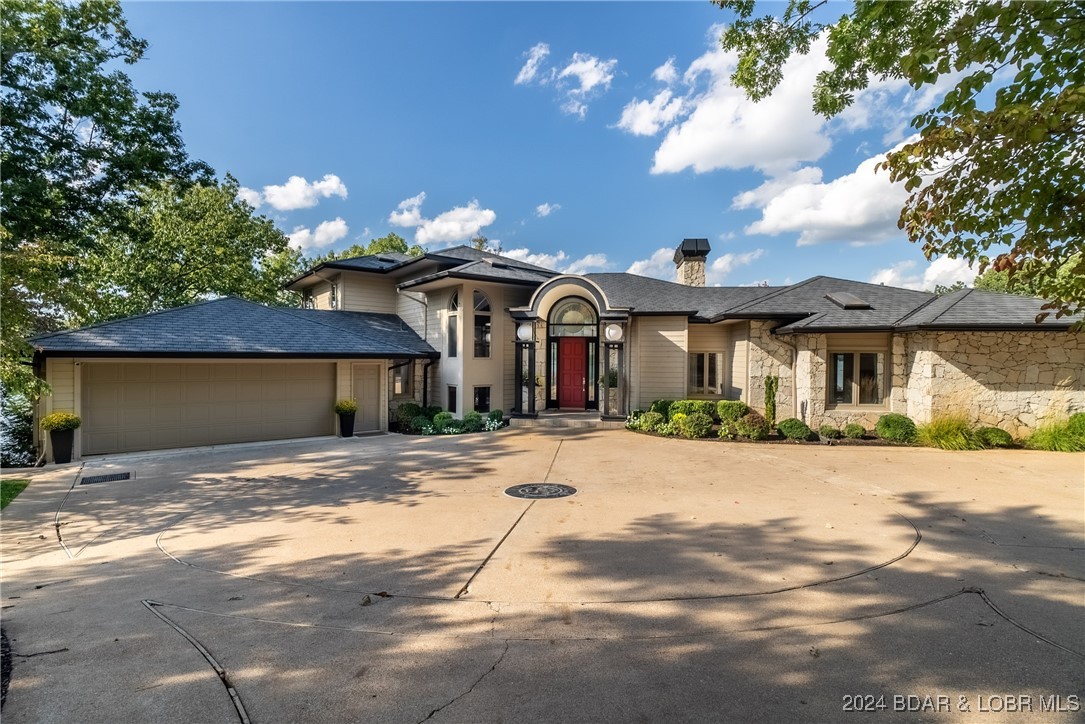 Four Seasons, Missouri 65049, United States, 7 Bedrooms Bedrooms, ,6 BathroomsBathrooms,Residential,Active,24520