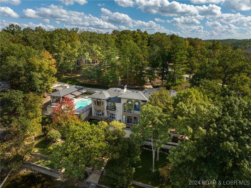 Four Seasons, Missouri 65049, United States, 7 Bedrooms Bedrooms, ,6 BathroomsBathrooms,Residential,Active,24520