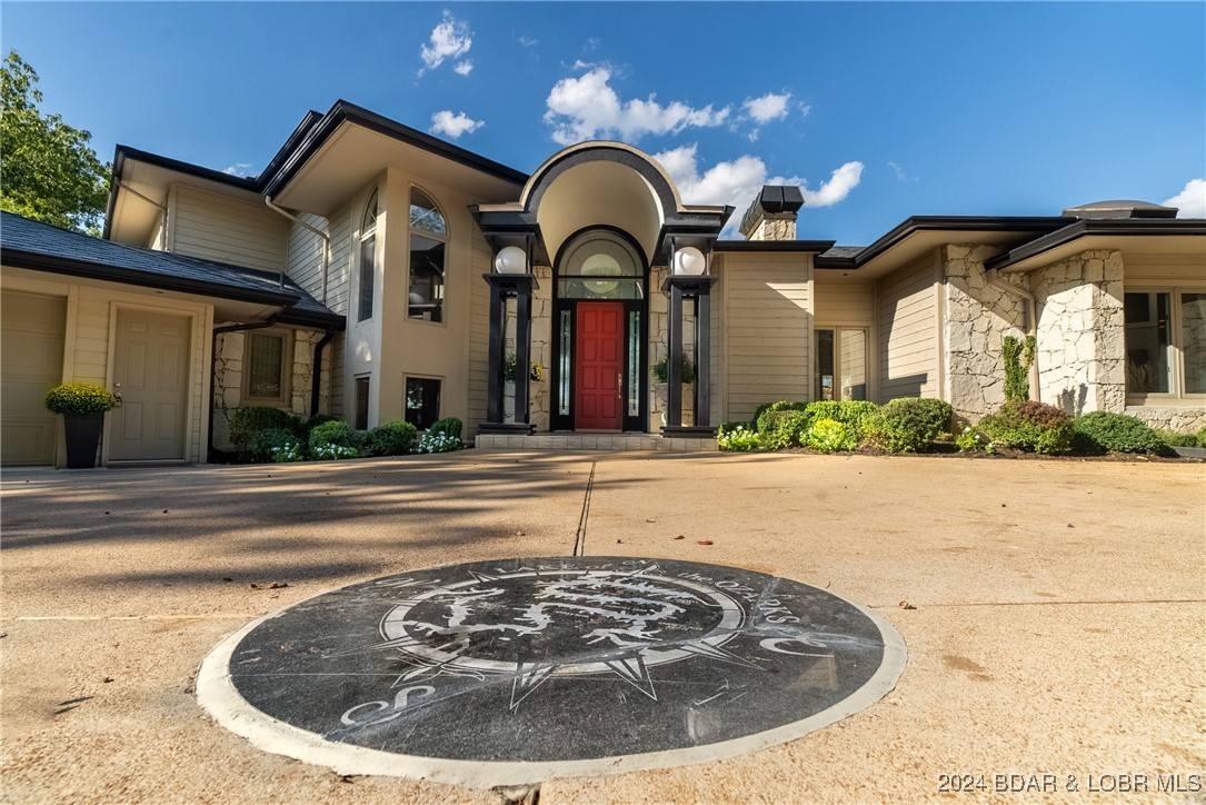 Four Seasons, Missouri 65049, United States, 7 Bedrooms Bedrooms, ,6 BathroomsBathrooms,Residential,Active,24520