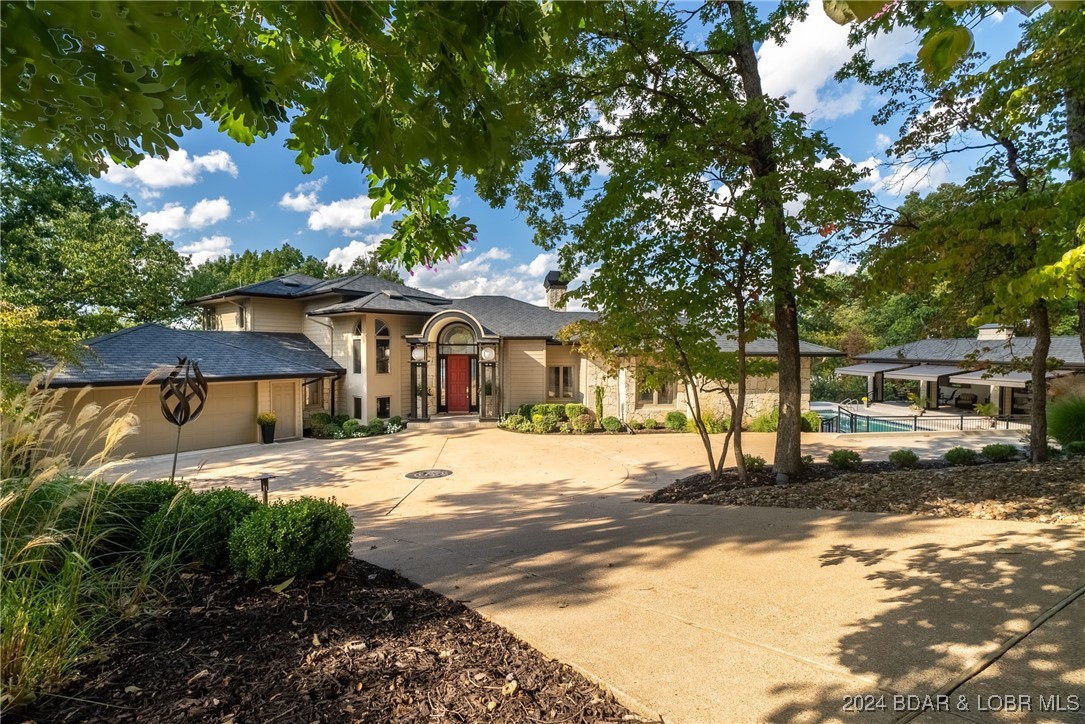 Four Seasons, Missouri 65049, United States, 7 Bedrooms Bedrooms, ,6 BathroomsBathrooms,Residential,Active,24520