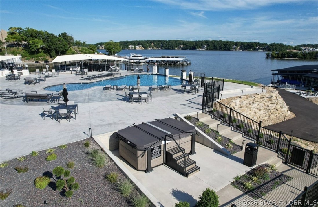 Havens at Village of Four Seasons Condo - Residential