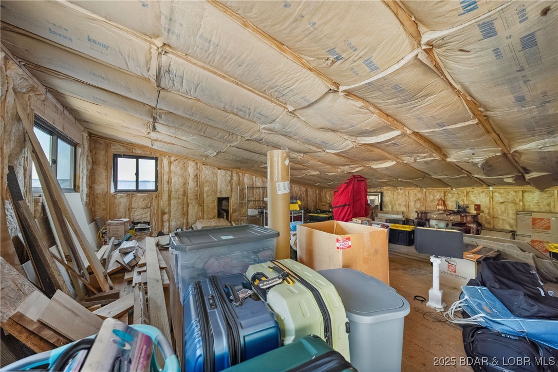 Four Seasons, Missouri 65049, United States, 5 Bedrooms Bedrooms, ,4 BathroomsBathrooms,Residential,Active,150800