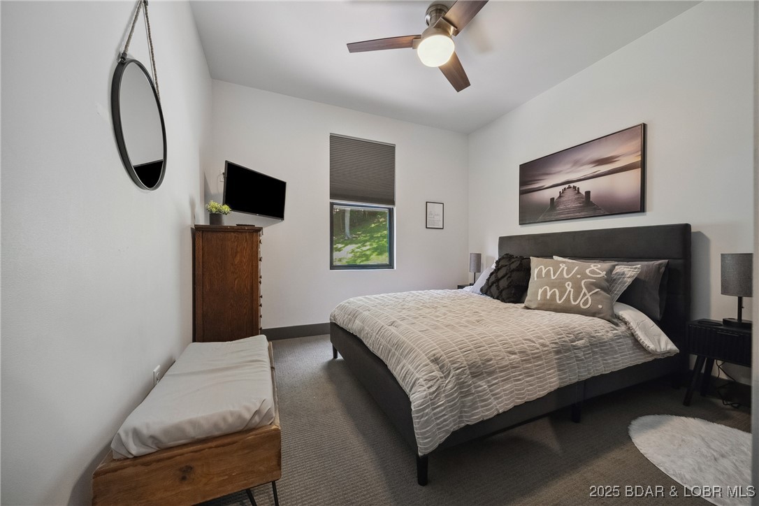 Four Seasons, Missouri 65049, United States, 5 Bedrooms Bedrooms, ,4 BathroomsBathrooms,Residential,Active,150800