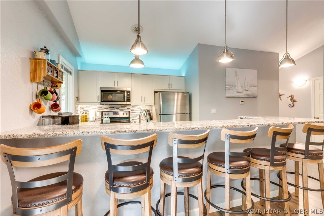 Tan-Tar-A Estates - Residential