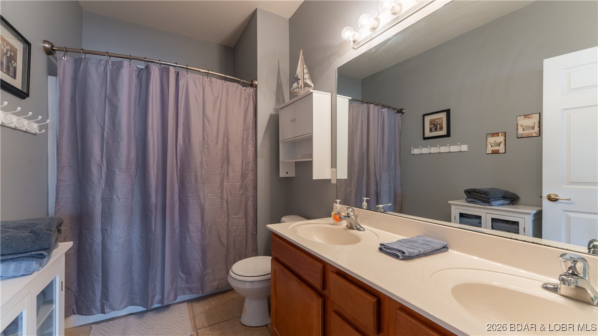 Lochhaven Condominium Subdiv - Residential