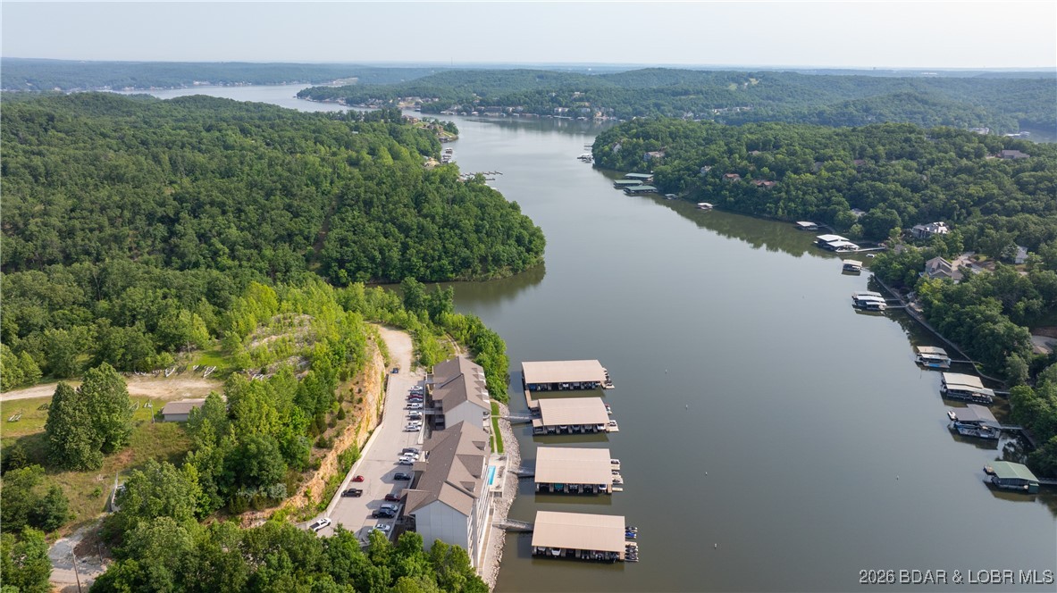 Lochhaven Condominium Subdiv - Residential