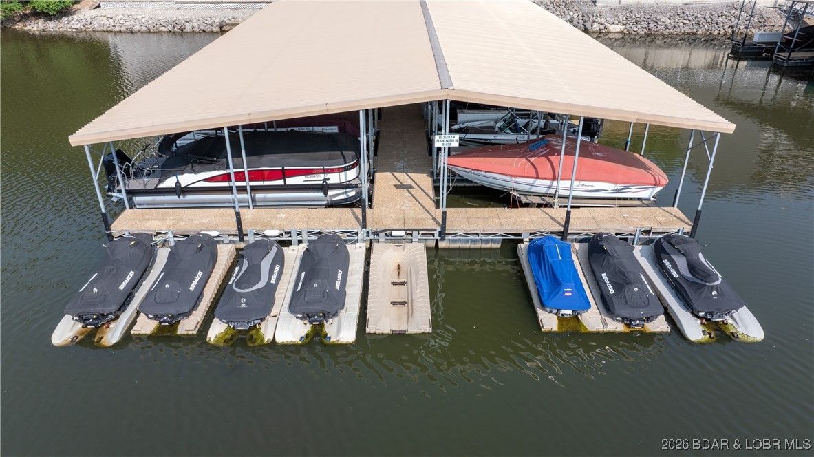 Lochhaven Condominium Subdiv - Residential