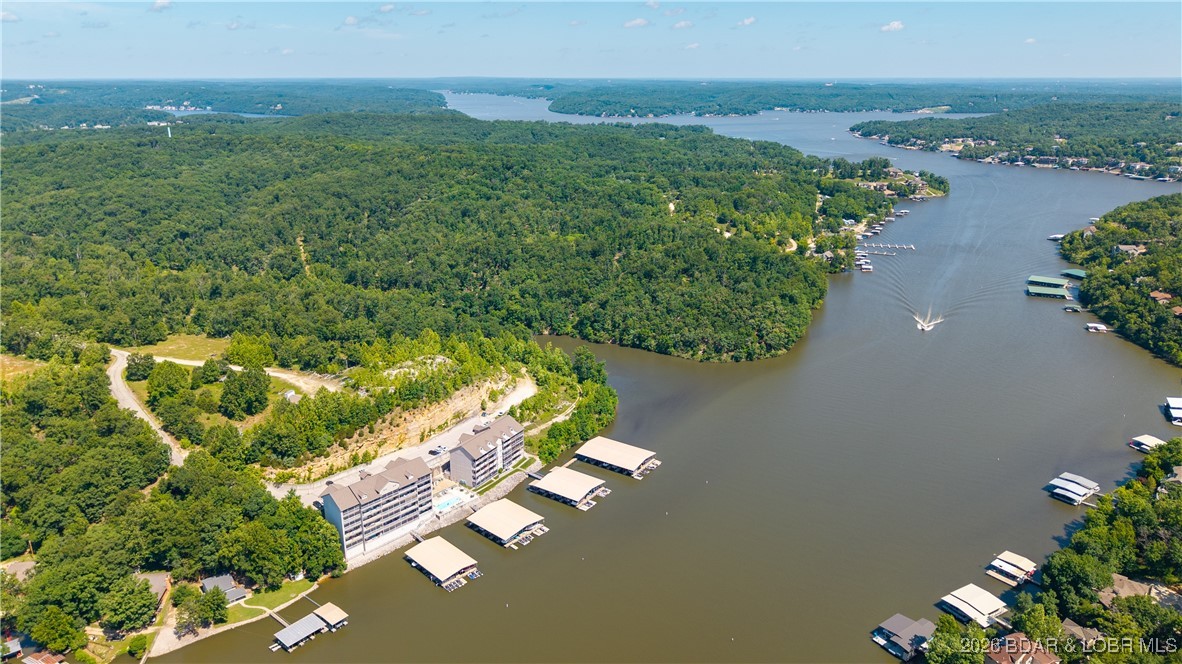 Lochhaven Condominium Subdiv - Residential