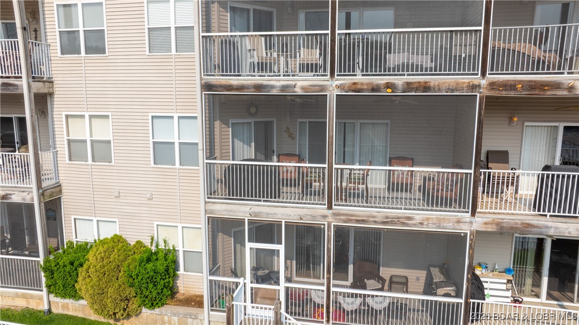 Lochhaven Condominium Subdiv - Residential