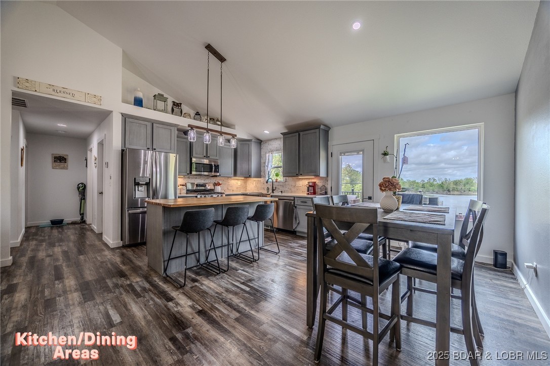 Lake of the Woods - Residential