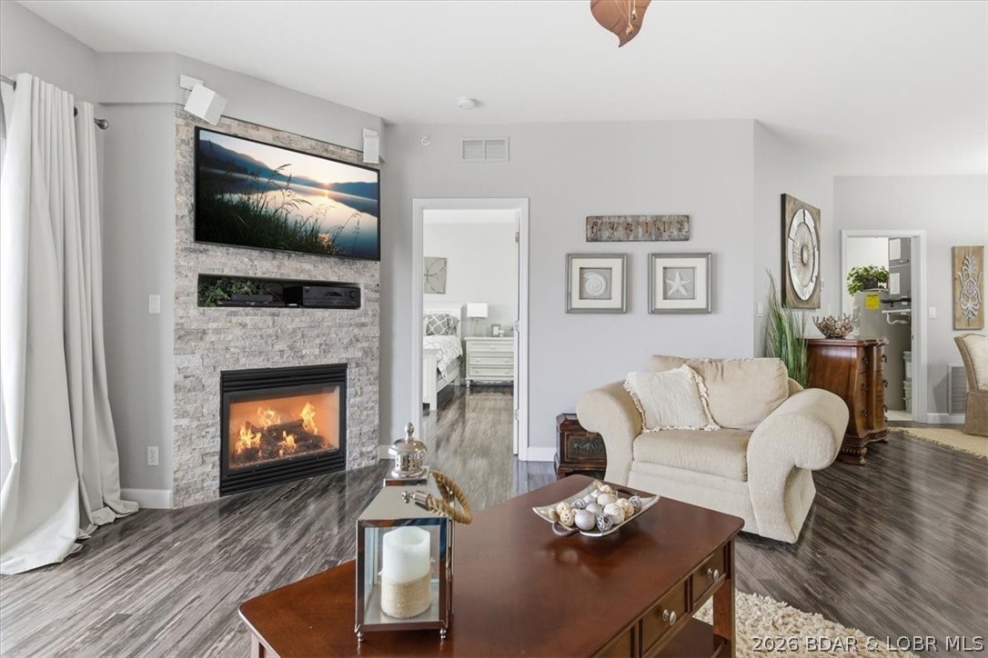 Fountainview Landing, A Condo - Residential