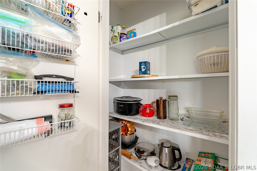 Waters Edge Condominium - Residential