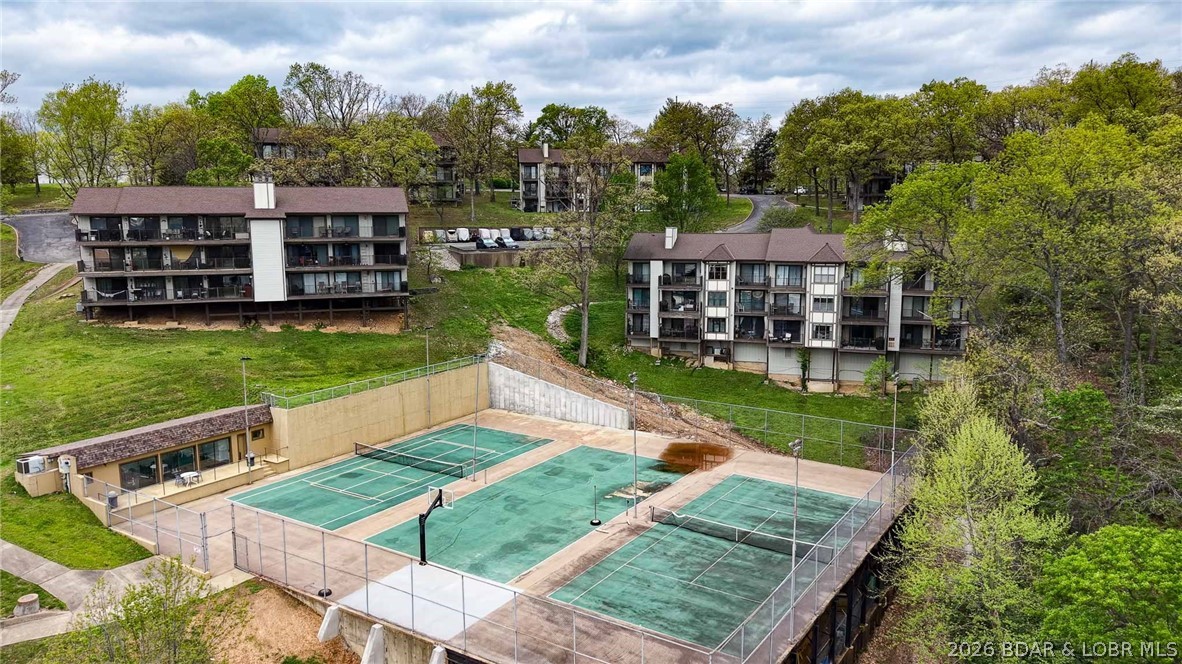 Waters Edge Condominium - Residential