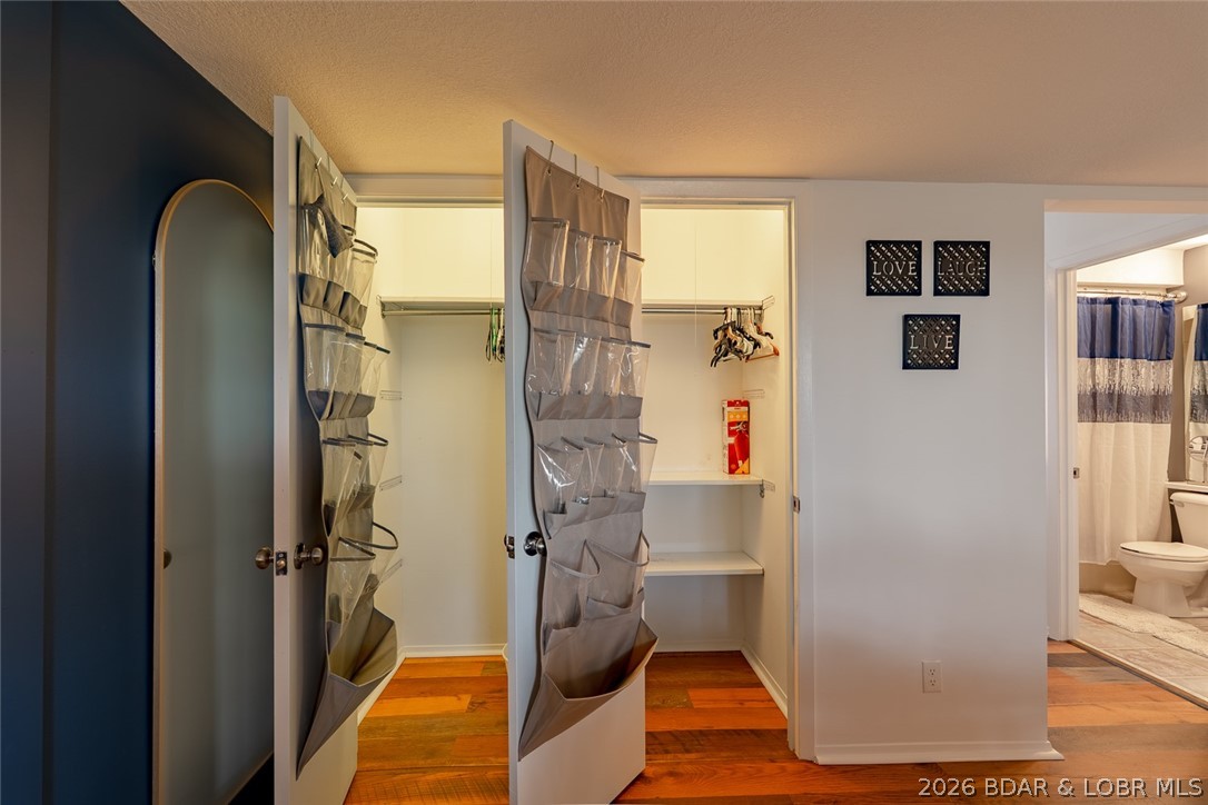 Waters Edge Condominium - Residential