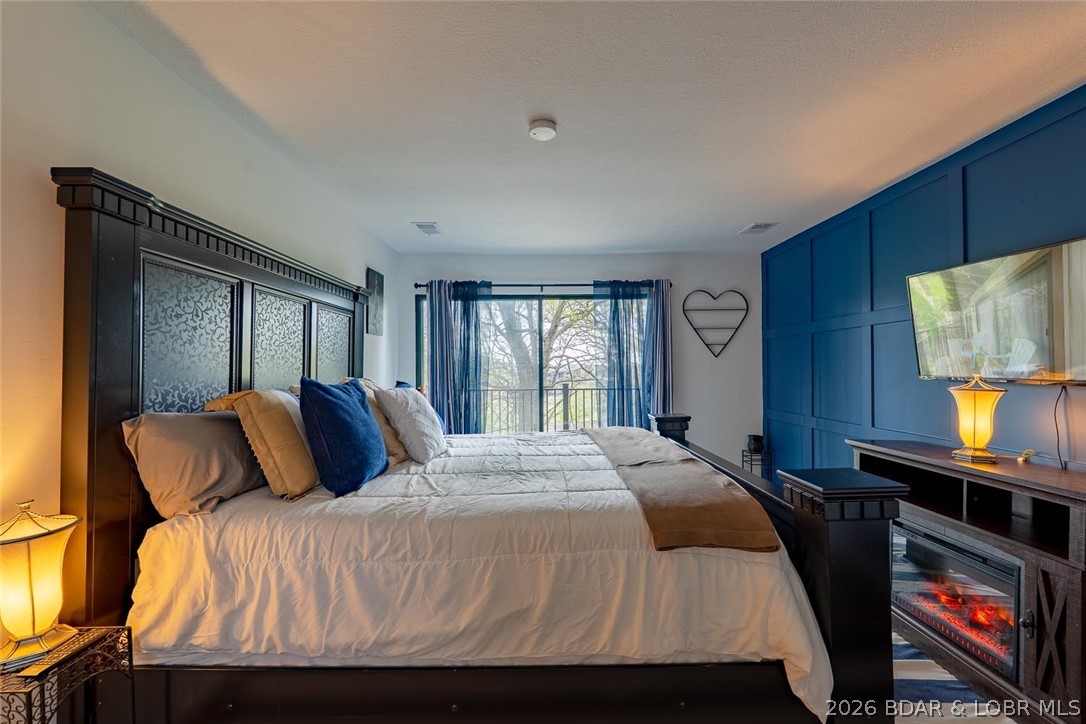 Waters Edge Condominium - Residential