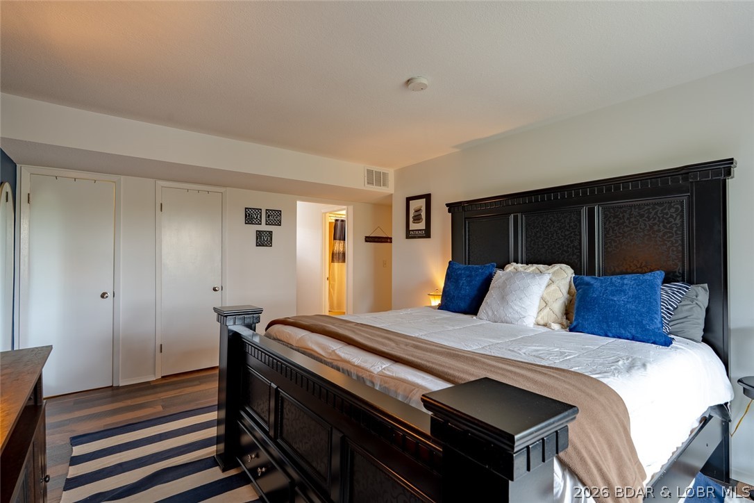 Waters Edge Condominium - Residential