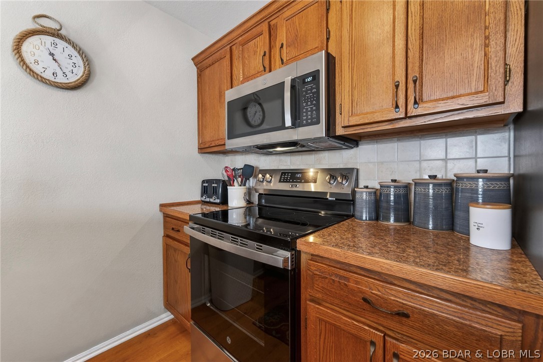 Windsor Bay Condominium - Residential