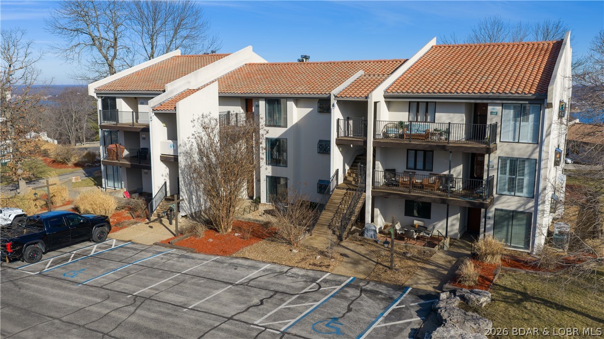 Four Seasons Racqt-Cntry Club - Residential