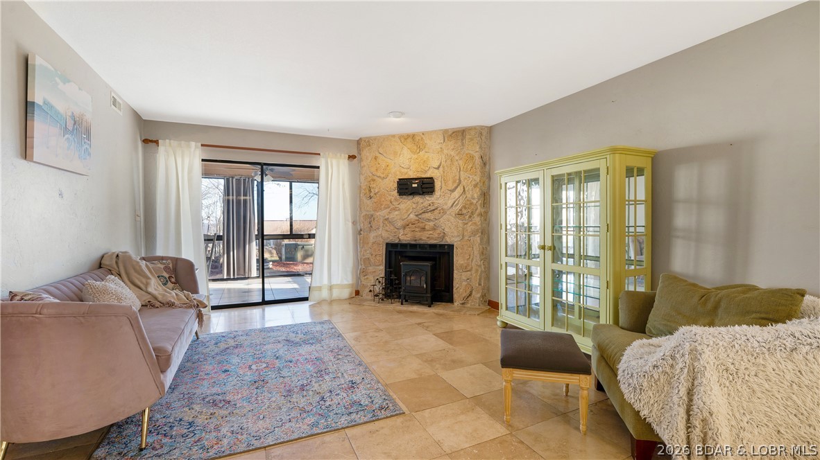 Four Seasons Racqt-Cntry Club - Residential