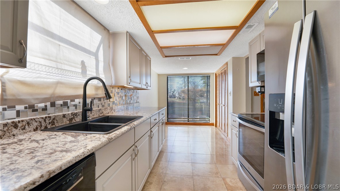 Four Seasons Racqt-Cntry Club - Residential