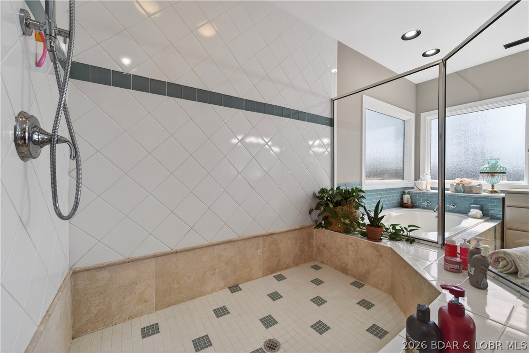 Cornett Cove No. 5 - Residential