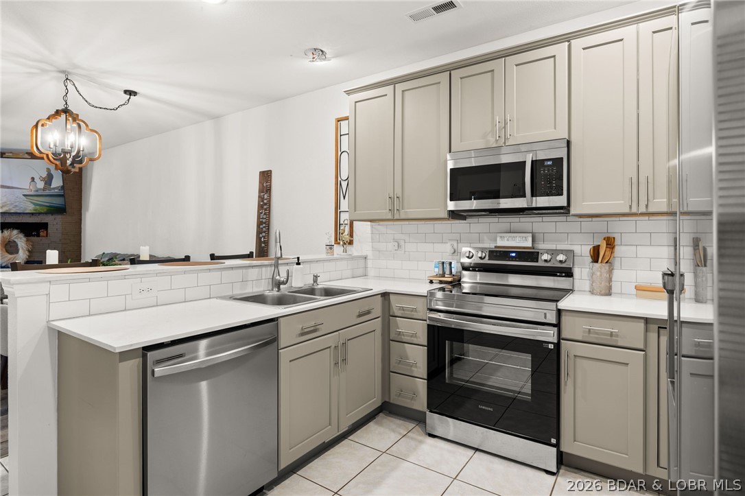 Cedar Heights Condominium - Residential
