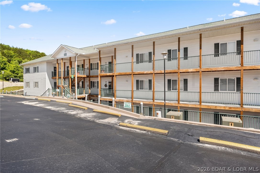 Cedar Heights Condominium - Residential