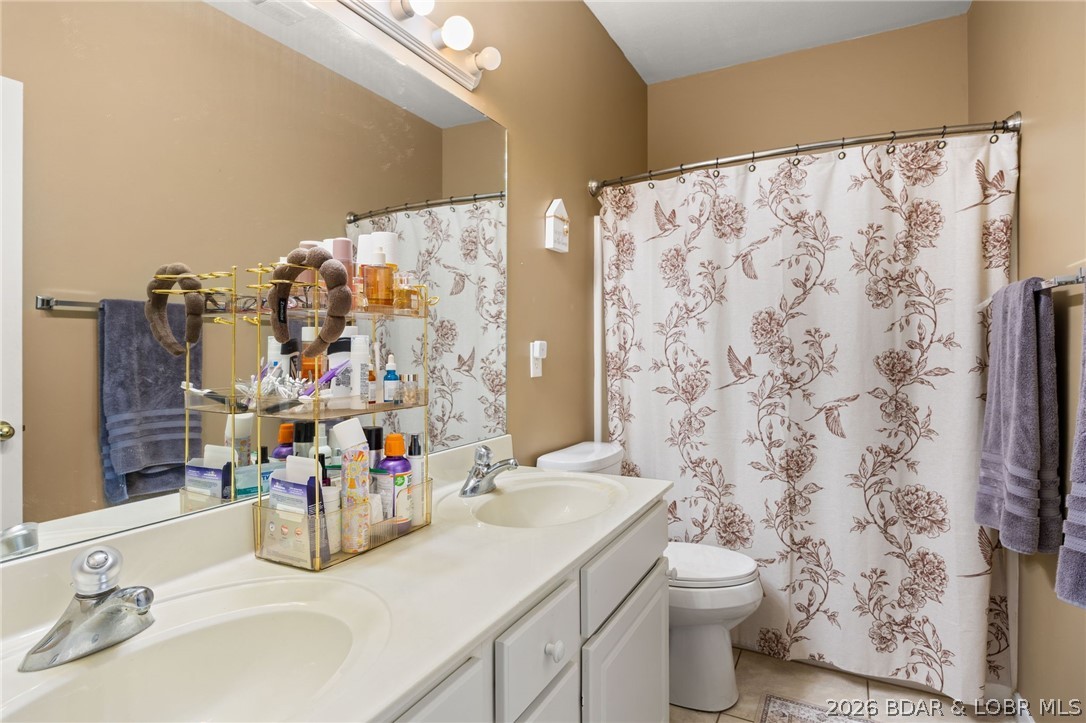 Cedar Heights Condominium - Residential