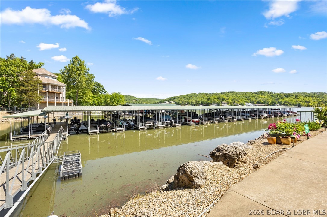 Cedar Heights Condominium - Residential
