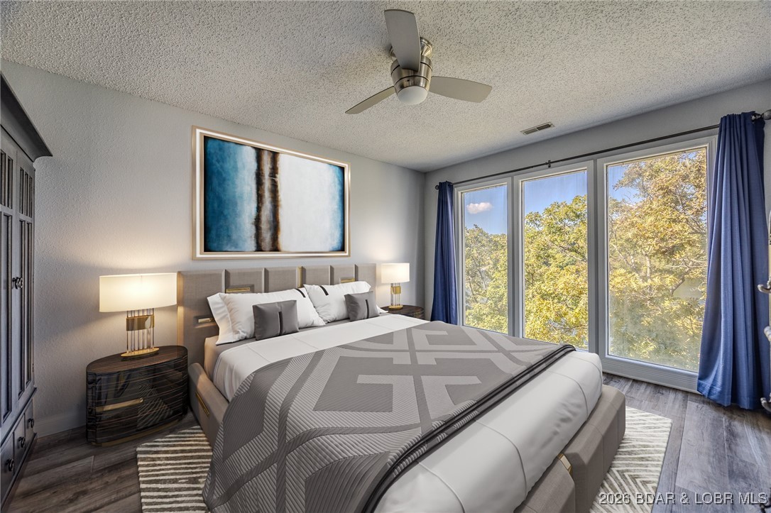 Jonathans Landing - Residential