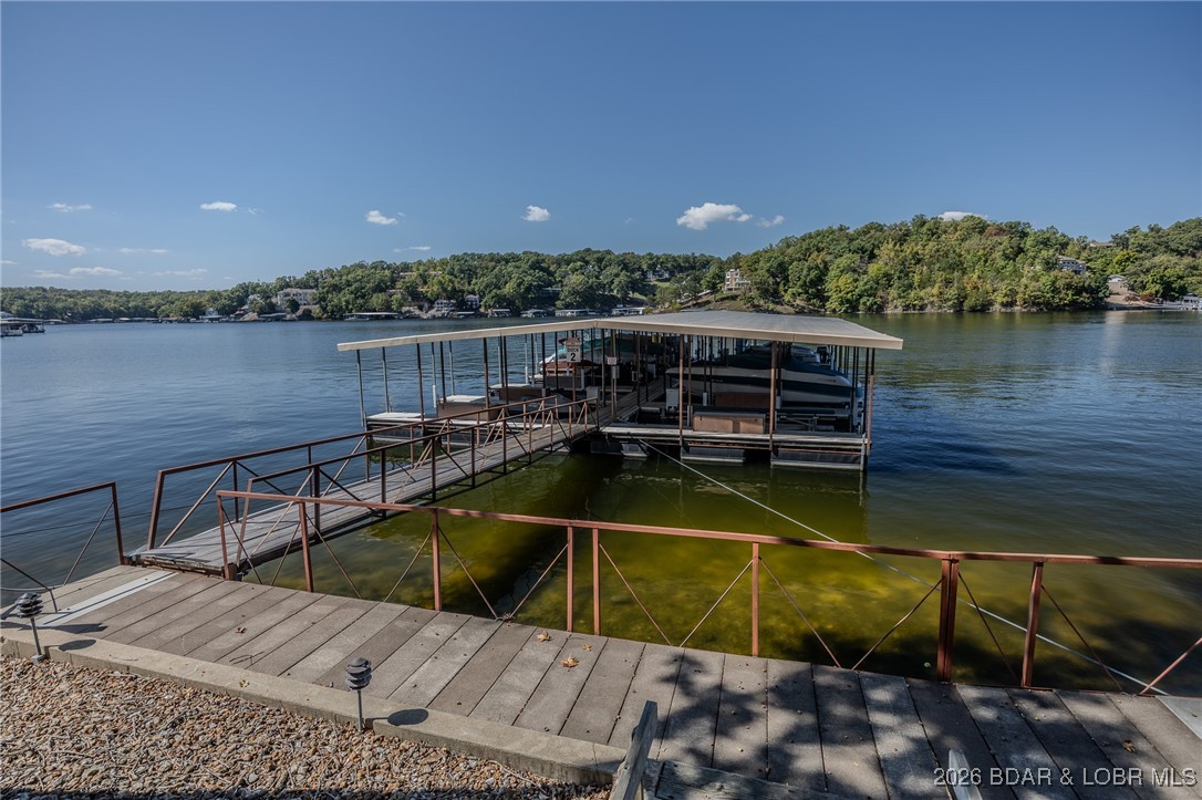 Jonathans Landing - Residential