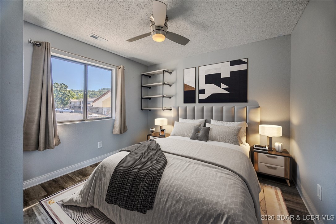 Jonathans Landing - Residential