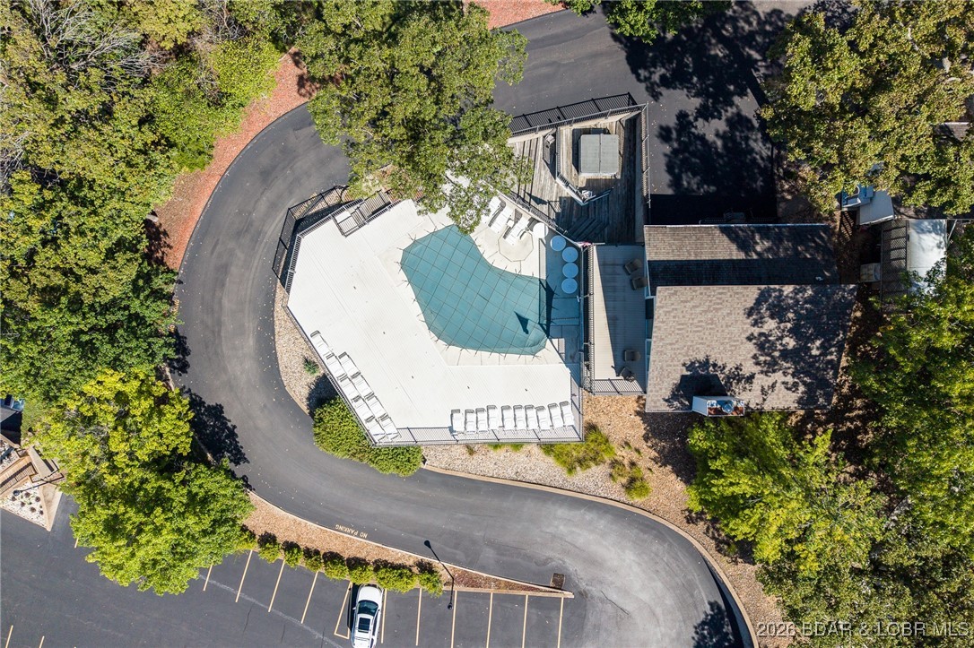 Jonathans Landing - Residential