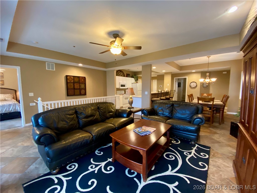 Palisades Condominium - Residential