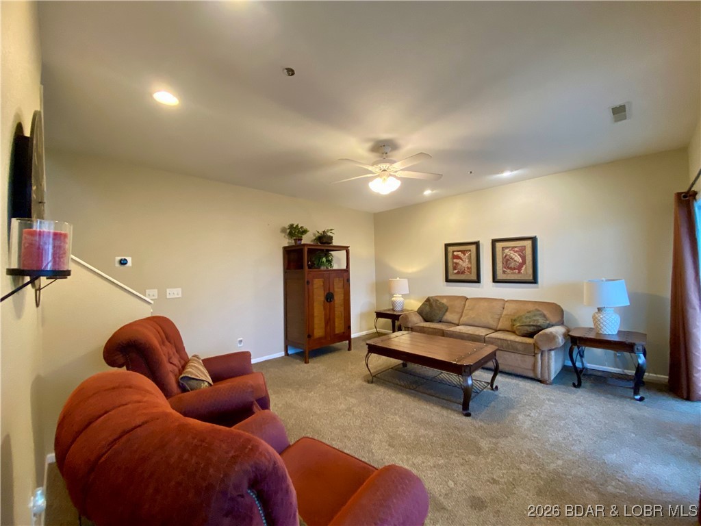 Palisades Condominium - Residential